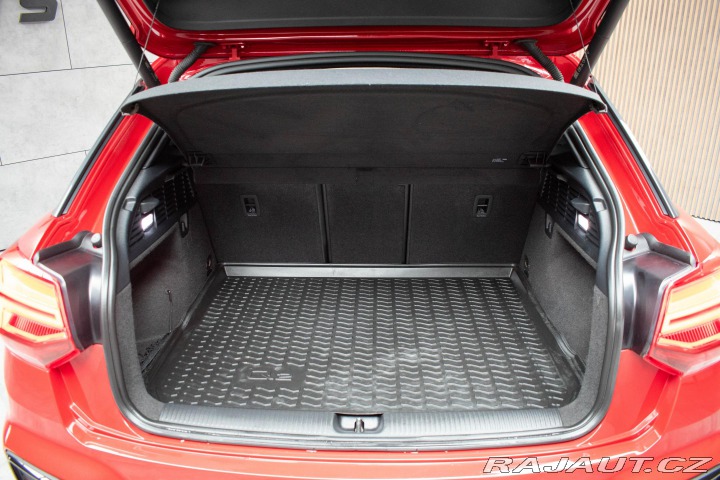 Audi Q2 4X4 35 TDI S-LINE*ZÁRUKA 2022