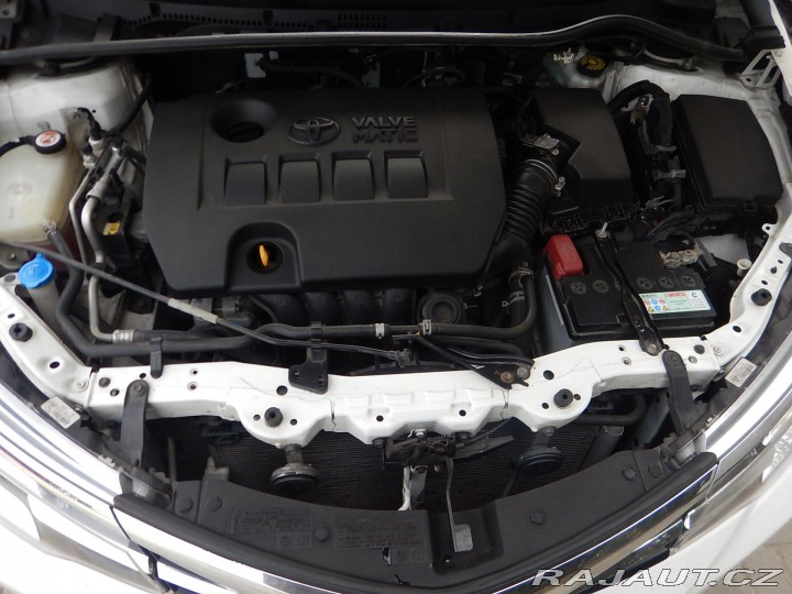 Toyota Corolla 1.6 VVTi, ČR, AUTOMAT 2017