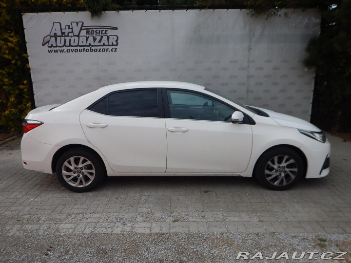 Toyota Corolla 1.6 VVTi, ČR, AUTOMAT 2017