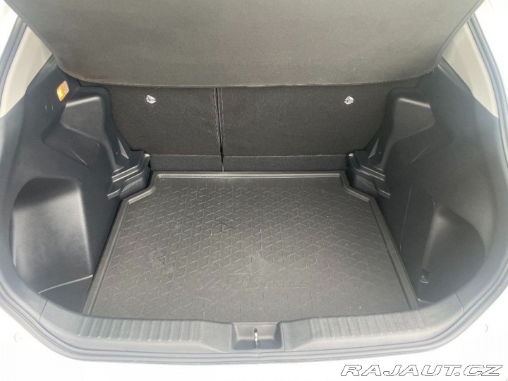 Toyota Yaris Cross 1,5i 92kW COMFORT 2023