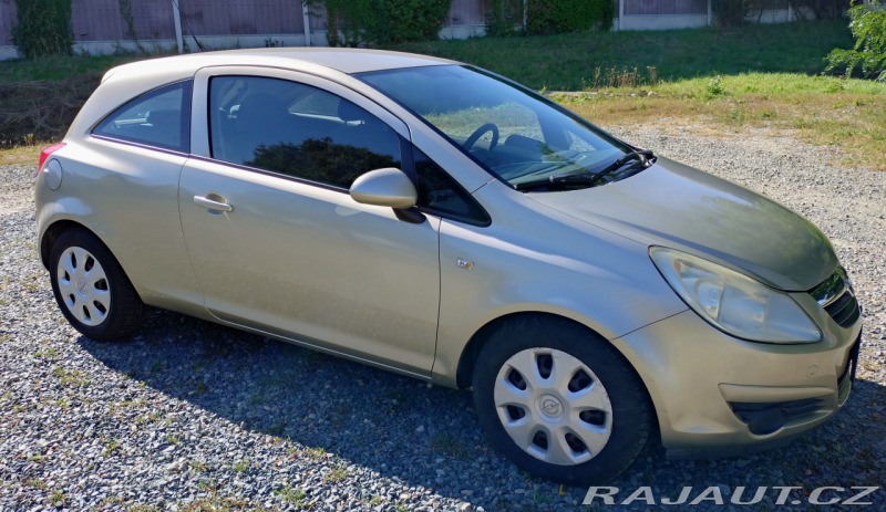 Opel Corsa 1.2 16V 80k 3dveře