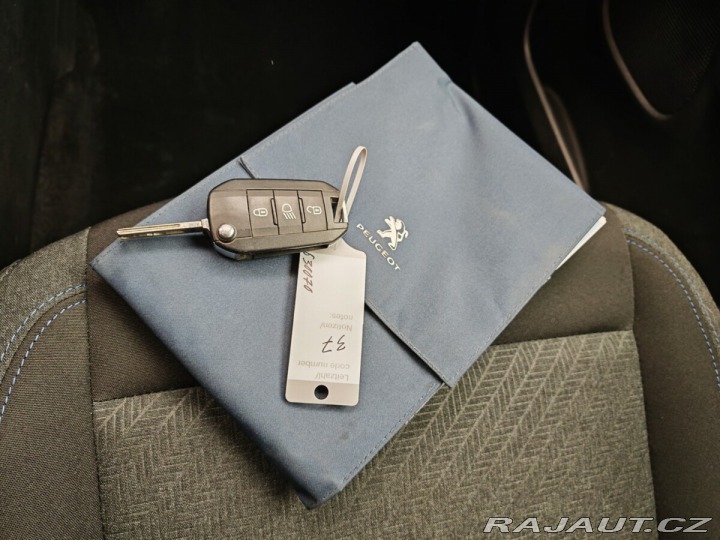Peugeot Rifter 1.5 HDi blue ALLURE 2021