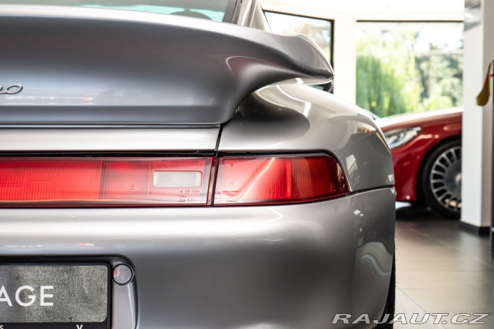 Porsche 911 Turbo Manuál 1800