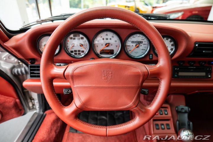 Porsche 911 Turbo Manuál 1800