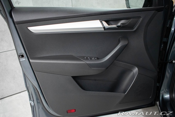 Škoda Karoq 2.0 TDI REZERVACE 2021