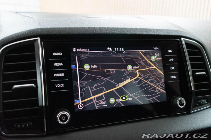 Škoda Karoq 2.0 TDI REZERVACE 2021