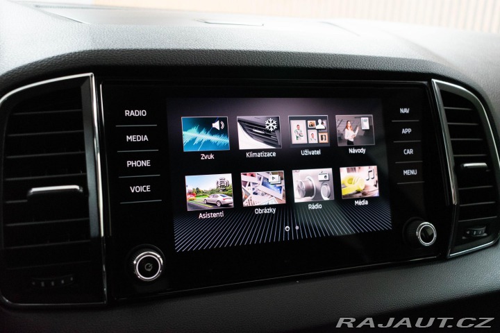 Škoda Karoq 2.0 TDI REZERVACE 2021