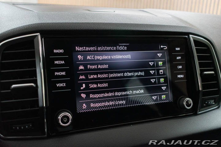 Škoda Karoq 2.0 TDI REZERVACE 2021