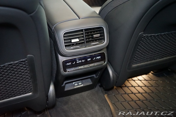 Mercedes-Benz GLE 450d*4M*MANUFAKTUR*MASÁŽ* 2024