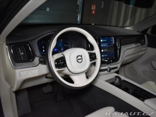 Volvo XC60 2,0 B4 AWD PLUS BLIS,bezk 2024