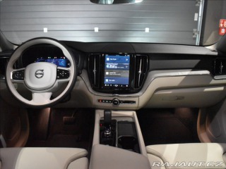Volvo XC60 2,0 B4 AWD PLUS BLIS,bezk 2024