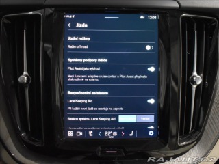 Volvo XC60 2,0 B4 AWD PLUS BLIS,bezk 2024