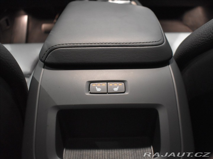 Volvo XC60 2,0 B4 AWD Plus Blis bezk 2024