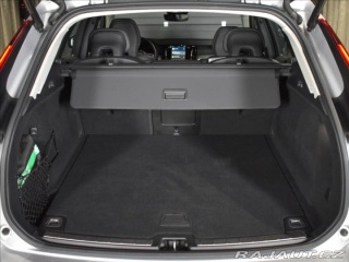 Volvo XC60 2,0 B4 AWD Plus Blis bezk 2024