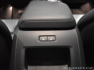 Volvo XC60 2,0 B4 AWD Plus Blis bezk 2024