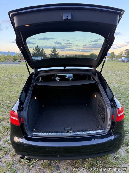 Audi A4 Avant 2,0 SLine Tdi nov 1800