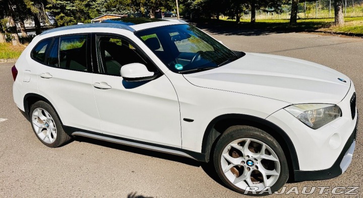 BMW X1 2,0   Drive 2011