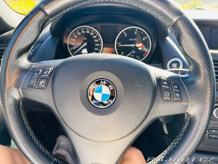 BMW X1 2,0 Drive 2011