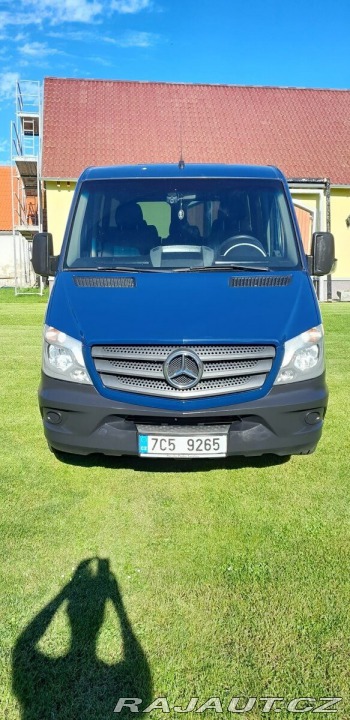 Mercedes-Benz Sprinter 2,2   L2H1 316-8 míst 2014