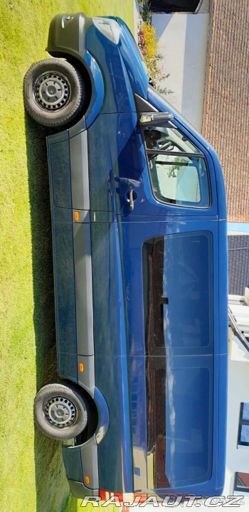 Mercedes-Benz Sprinter 2,2 L2H1 316-8 míst 2014