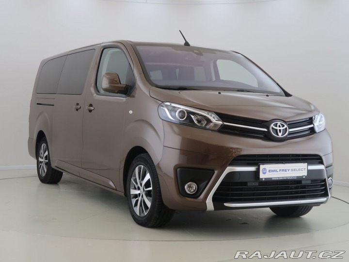 Toyota ProAce 2,0D4-D,CZ,1Maj,Family,L2 2024