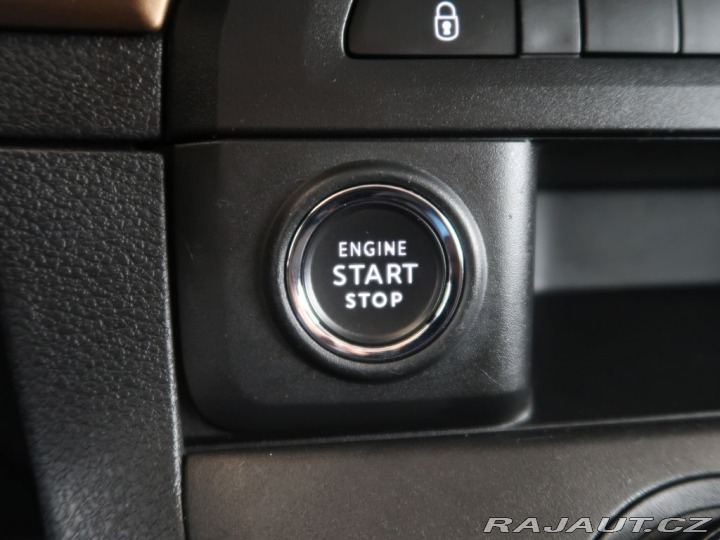 Toyota ProAce 2,0D4-D,CZ,1Maj,Family,L2 2024
