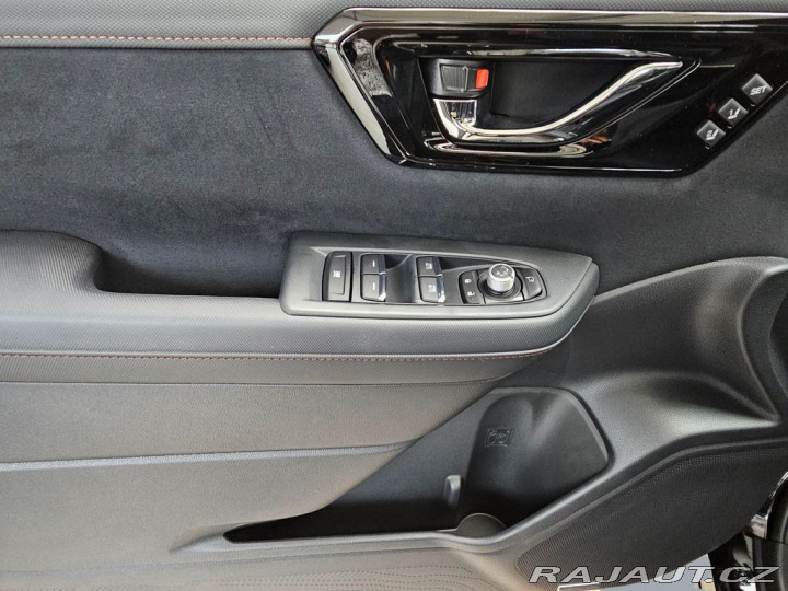 Subaru Forester 2.0ie-S ES Touring CVT 2025