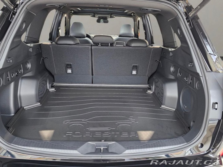 Subaru Forester 2.0ie-S ES Touring CVT 2025