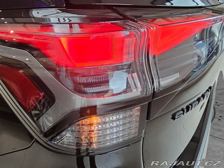 Subaru Forester 2.0ie-S ES Touring CVT 2025