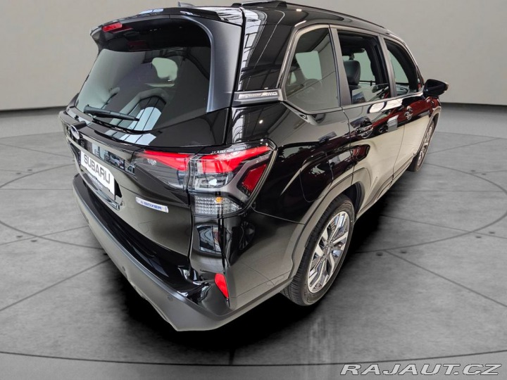 Subaru Forester 2.0ie-S ES Touring CVT 2025