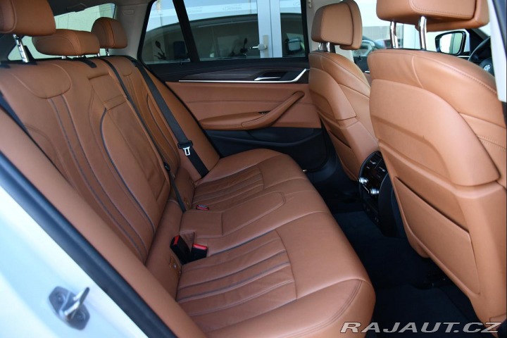 BMW 5 530d xD LUXURY HUD PANO T 2021
