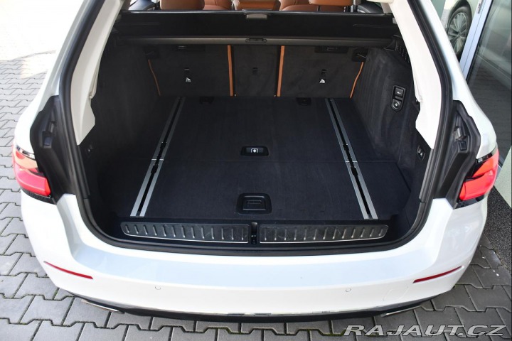 BMW 5 530d xD LUXURY HUD PANO T 2021