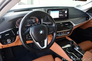 BMW 5 530d xD LUXURY HUD MASAŽ 2021