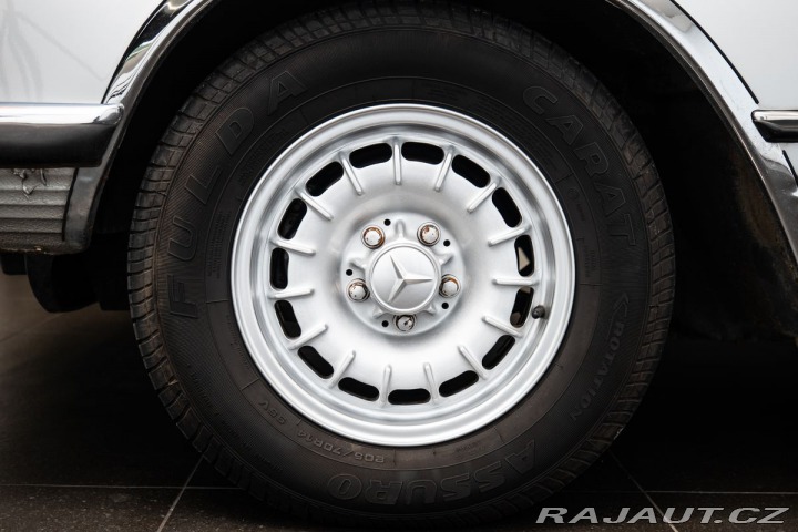 Mercedes-Benz SL  1800