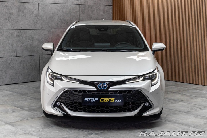 Toyota Corolla 2.0HYBRID*REZERVACE* 2021