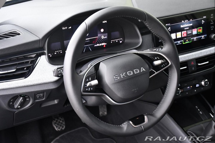 Škoda Kamiq 1.0TSi BLACK DOTS 4L-ZÁRU 2025
