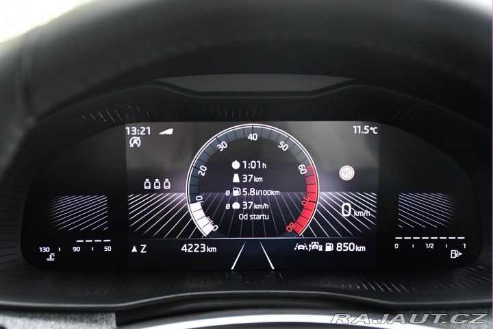 Škoda Kamiq 1.0TSi BLACK DOTS 4L-ZÁRU 2025
