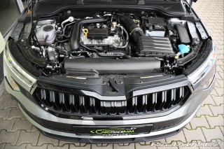 Škoda Kamiq 1.0TSi BLACK DOTS 4L-ZÁRU 2025