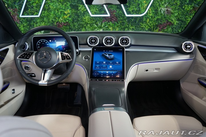 Mercedes-Benz C 220d*ZÁRUKA*LED*360*CARPL 2024