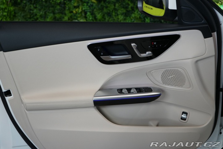 Mercedes-Benz C 220d*ZÁRUKA*LED*360*CARPL 2024
