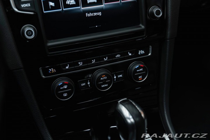 Volkswagen Golf VII Variant R BMT 4Motion 2015
