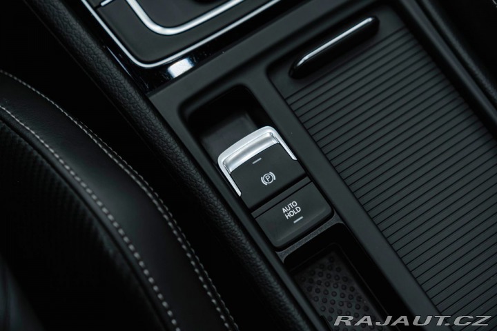 Volkswagen Golf VII Variant R BMT 4Motion 2015