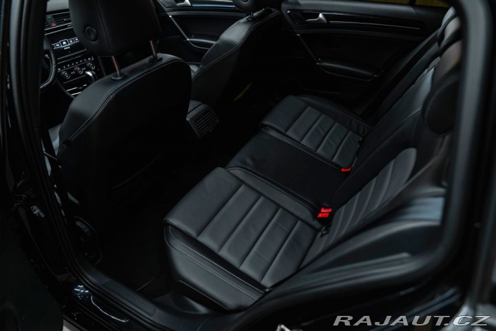 Volkswagen Golf VII Variant R BMT 4Motion 2015