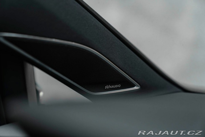 Volkswagen Golf VII Variant R BMT 4Motion 1800