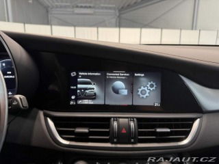 Alfa Romeo Giulia 2.0 Turbo 280k AT8 AWD  I 2025