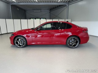 Alfa Romeo Giulia 2.0 Turbo 280k AT8 AWD  I 2025