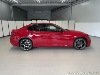 Alfa Romeo Giulia 2.0 Turbo 280k AT8 AWD  I 2025