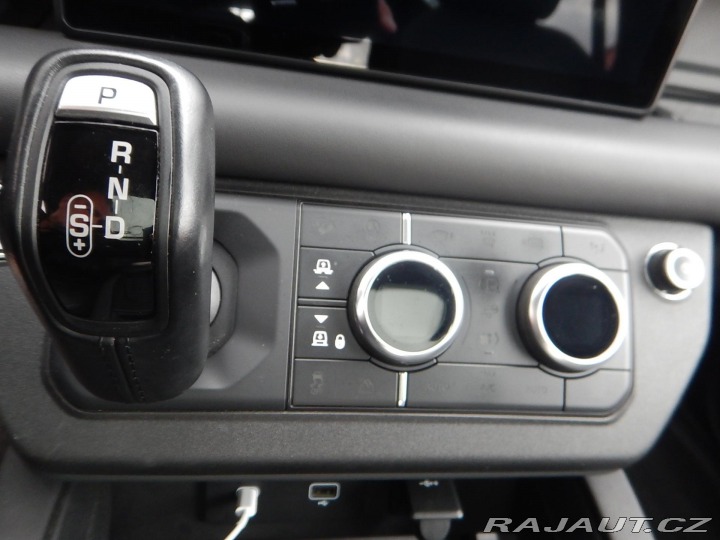 Land Rover Defender 110 X P400, ČR, 1. MAJITE 2021
