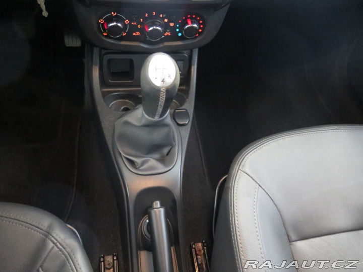 Dacia Duster 1.6SCe,klima,navi,kůže, 2016