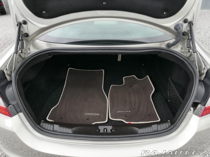 Jaguar XF 3,0 V6 S/C AWD Automat 2013